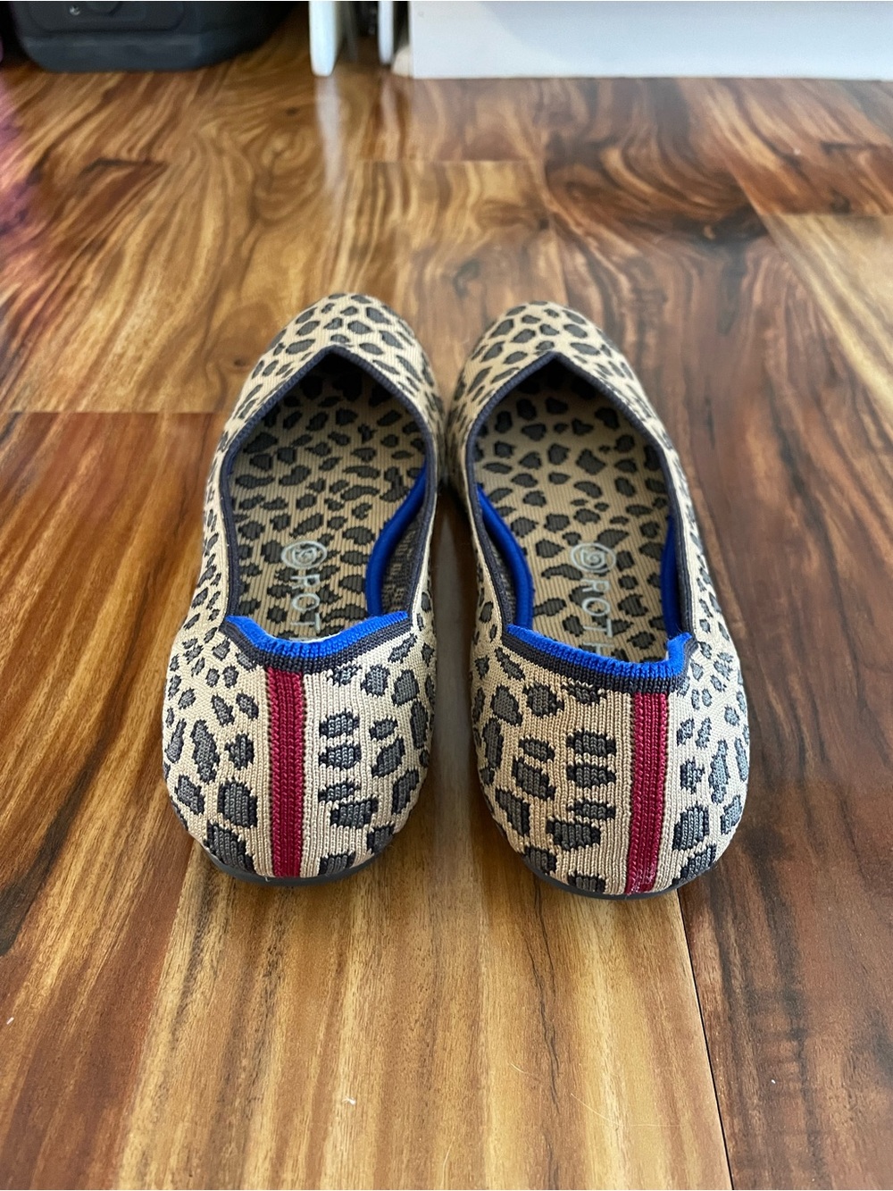 Rothy’s Round Toe Flats size 8.5 Leopard Print - Picture 5 of 7